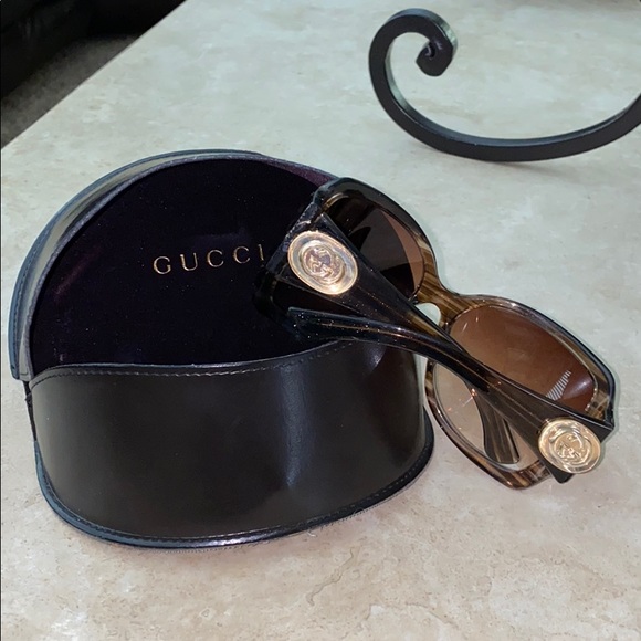 Gucci sunglasses - Picture 2 of 2